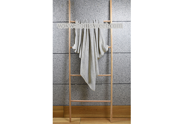 Exquisite Metallic Printed Mink Fleece Shell Stitch Throw