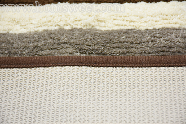 Table Tufted bath mat 