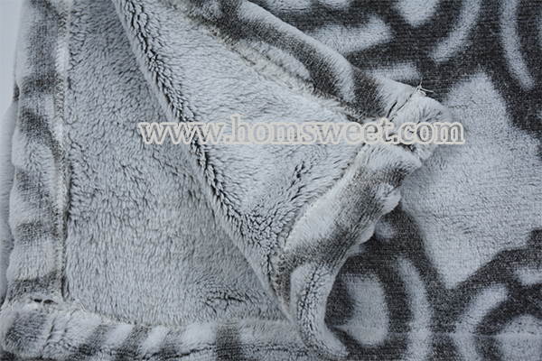 &nbsp;Hot Selling Bottom Printed &  Cutted&nbsp; Mink Fleece Throw With  Fringes&nbsp;