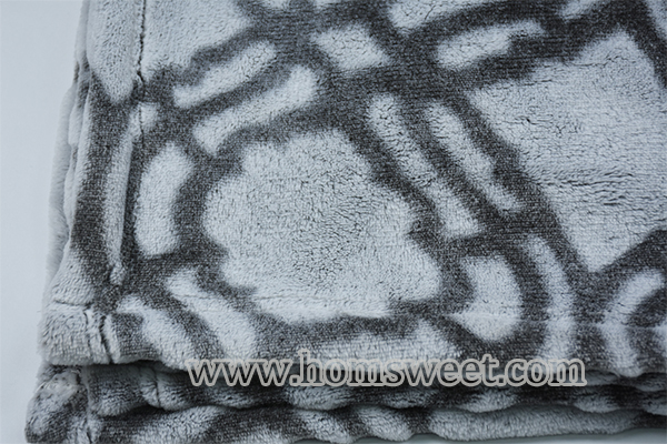 &nbsp;Hot Selling Bottom Printed &  Cutted&nbsp; Mink Fleece Throw With  Fringes&nbsp;